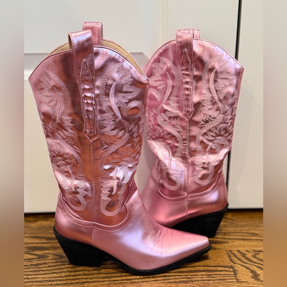 Pink Metallic CowGirl Boots